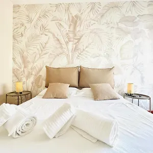 suite Astraldi✩✩✩✩✩ Centralissimo, 4 Persone , Sanremo Italia